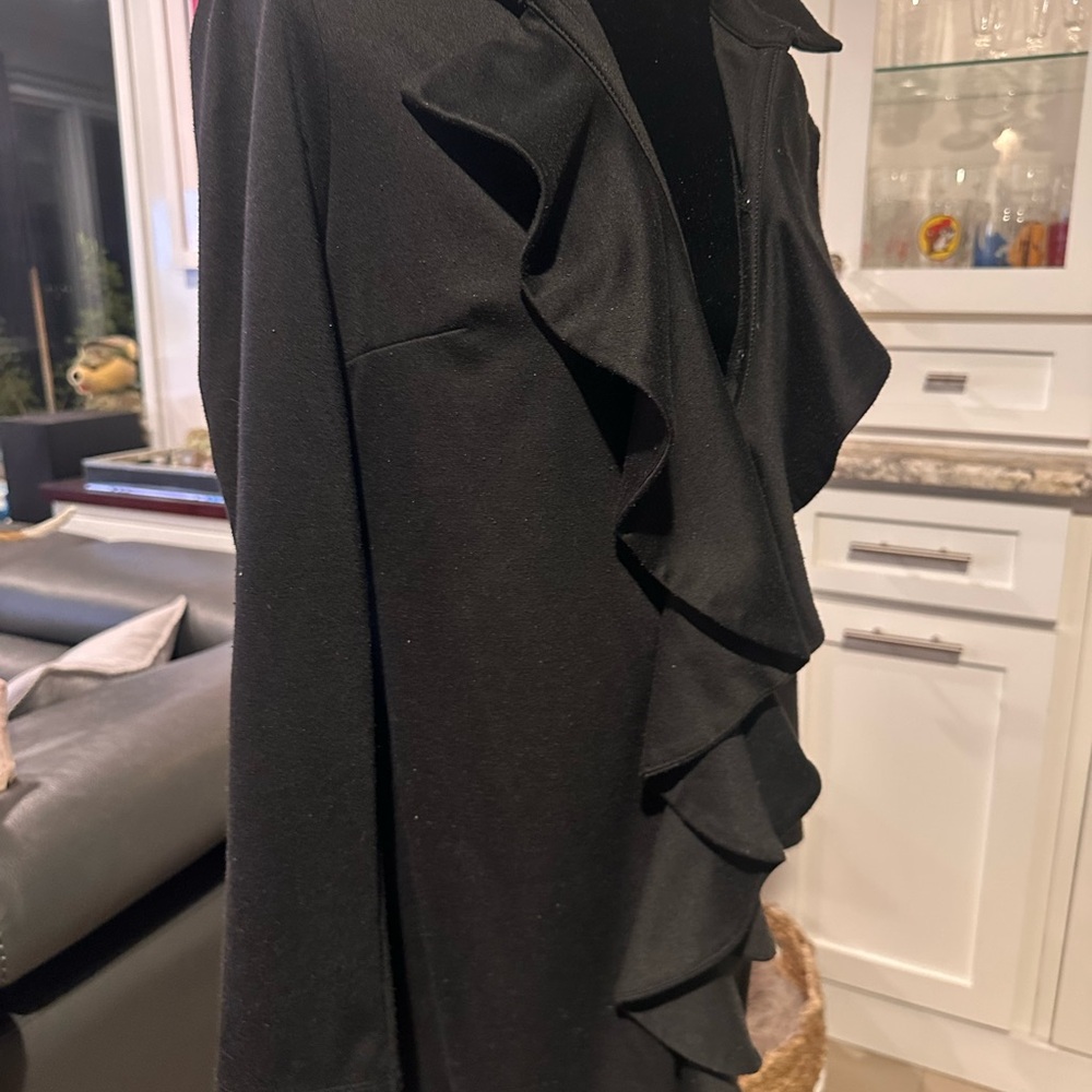 Elegant Black Ruffle Blazer